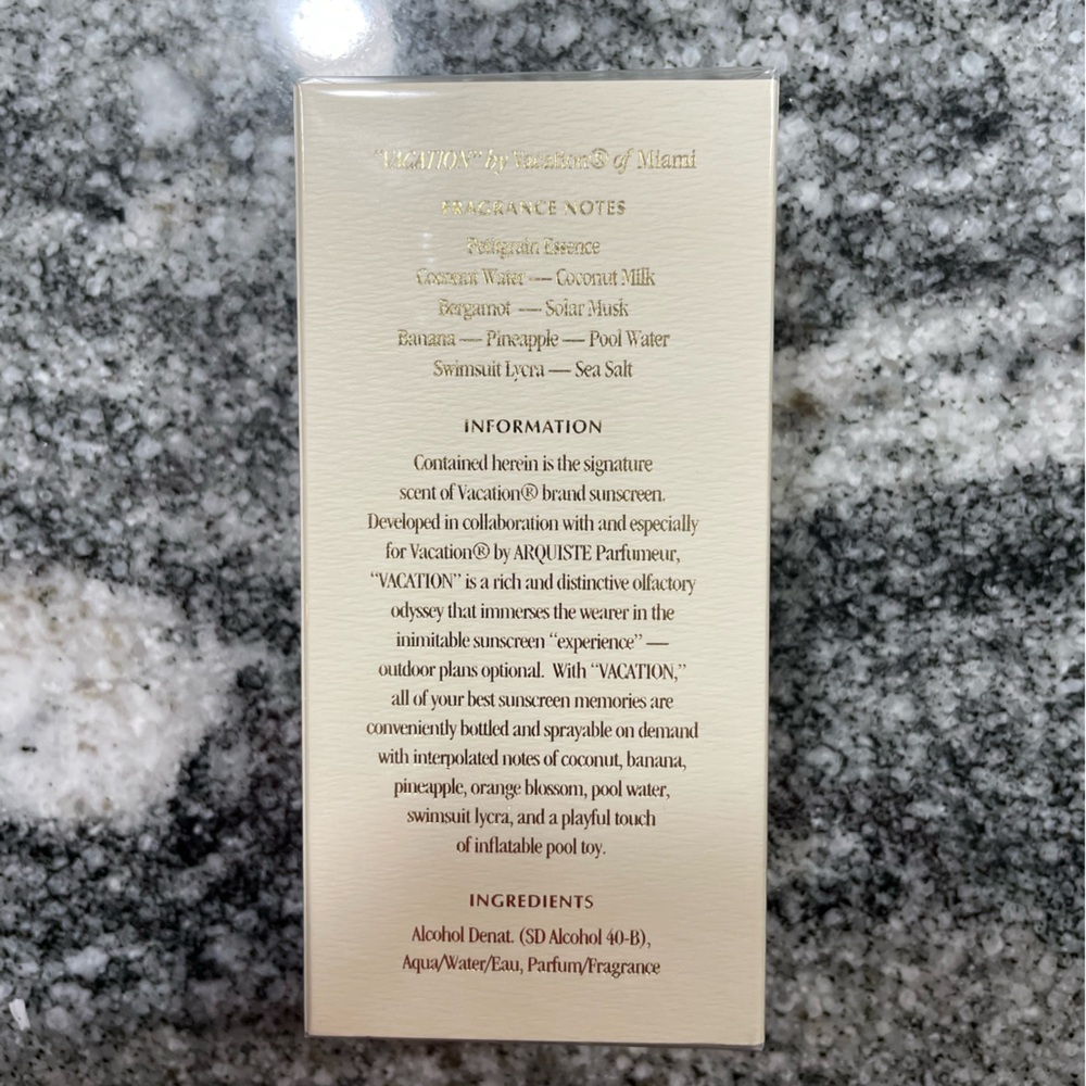 VACATION Sunscreen Eau de Toilette, Beach Coconut Perfume - Picture 8 of 8